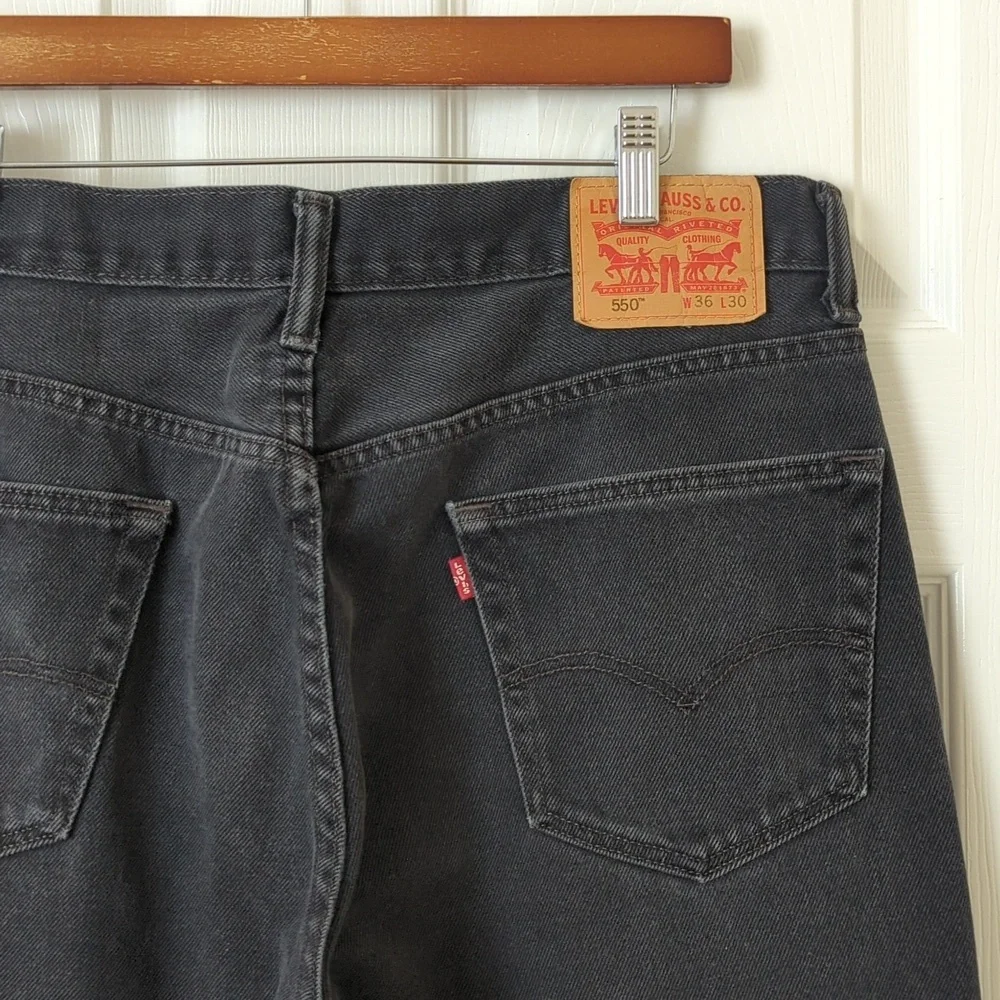 Levi's 550 Classic Rigid Relaxed Fit Straight Leg Raw Hem Jeans Black 36 x 30